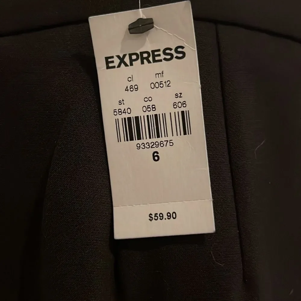 EXPRESS Tiered Mini Skirt in Black